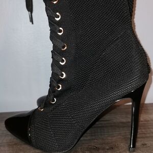 Black Stiletto Heeled Lace-Up Boots